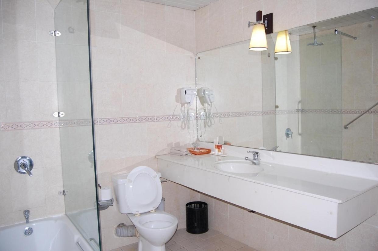 Owu Crown Hotel Ibadan Room photo